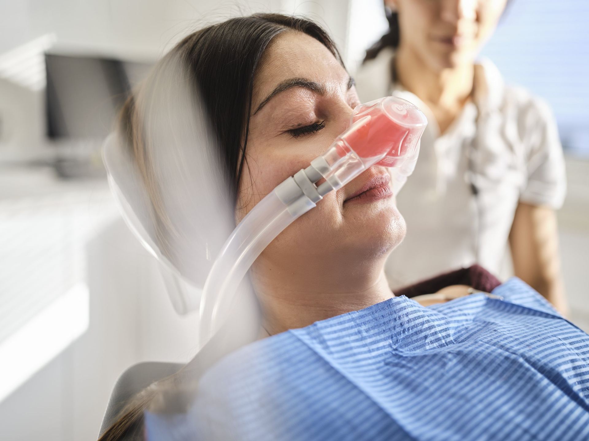 Entspannte Patientin während der Behandlung